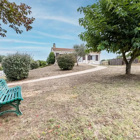 Dom wakacyjny - Maison Vendeenne Avec Jardin Pour 6 Givrand